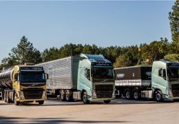 Linha 2015 dos caminhões Volvo FM, FMX e FH
