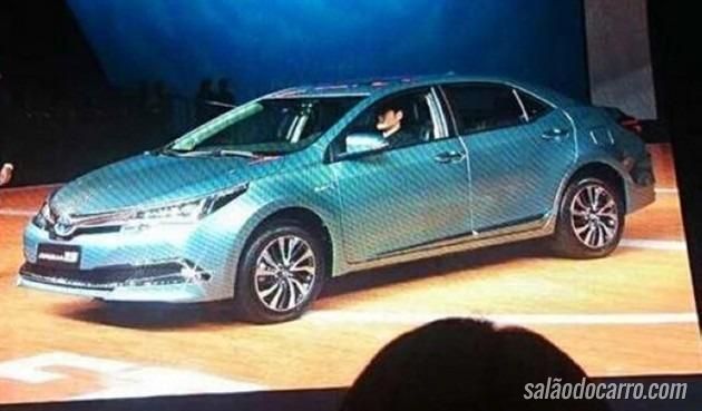 Toyota mostra Corolla híbrido na China
