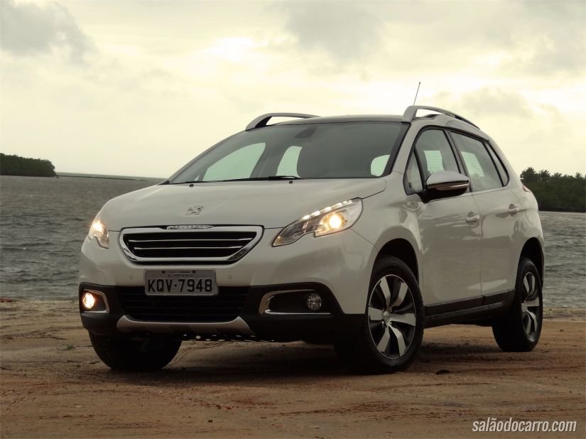 Teste de lançamento do Peugeot 2008