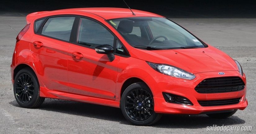 Ford New Fiesta Sport chega por R$ 58.990