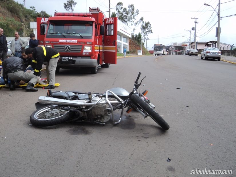 Número de mortos por acidentes de moto chega a 12 mil no Brasil