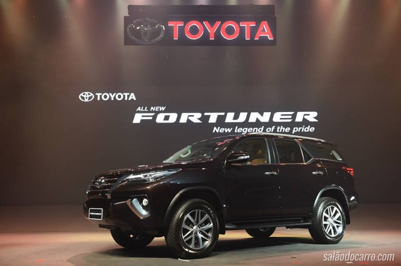 Toyota SW4 2016 traz novo visual e surpreende em apresentação
