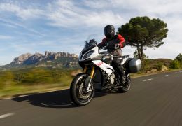 BMW S1000 XR será grande atração no Salão Duas Rodas