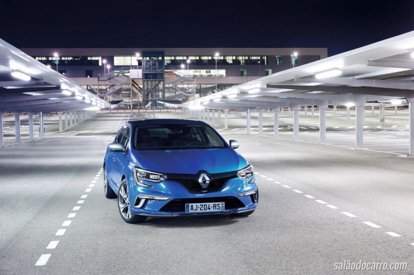 Confira o 1º teaser oficial do novo Renault Megane 2016