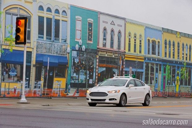 Ford utiliza cidade experimental para testar veículos autônomos