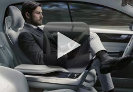 Volvo apresenta carro conceito com tela gigante para assistir vídeo por streaming