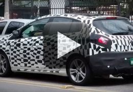 Ford ensina a camuflar carros
