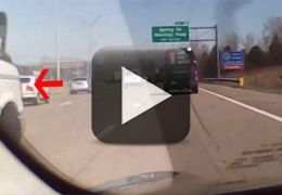 Sistema de carro autônomo ajuda a evitar acidente