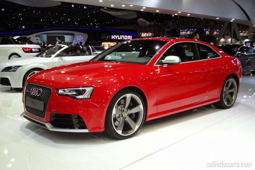 Novo Audi RS5 com motor de 500 cv pode chegar em 2016
