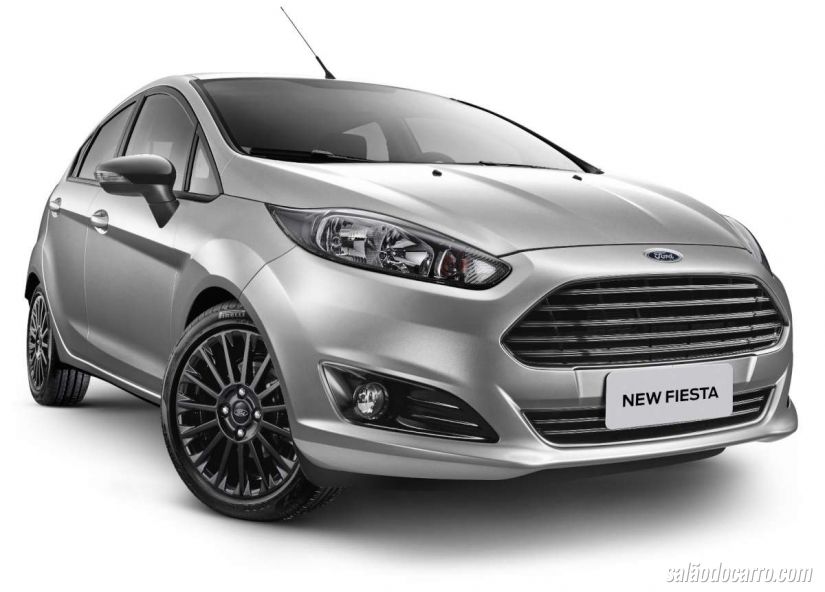Ford Fiesta apresenta 2 novas versões para linha 2017