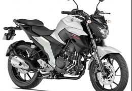 Conheça a nova 250 da Yamaha no Brasil