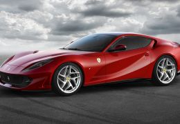 Ferrari apresenta motor V12 de 800 cv