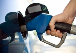 Gasolina terá nova redução de preços
