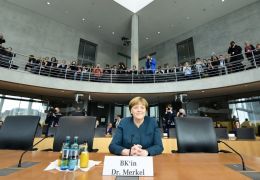Merkel afirma que não sabia do escândalo do diesel da Volkswagen