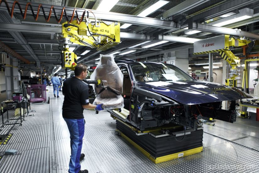 Operários bêbados causam problemas em fábrica da BMW