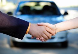 Venda de carros novos apresenta primeira alta em 2 anos