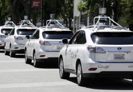 Estados Unidos quer acelerar implementação de carros autônomos