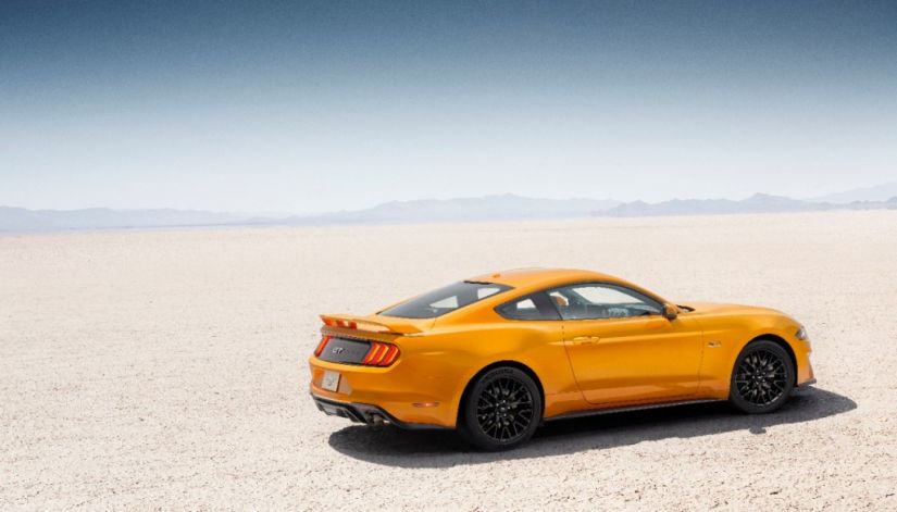 Mustang GT 2018 terá “modo silencioso”