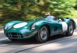 Carro da Aston Martin é leiloado por R$ 71 milhões e bate recorde