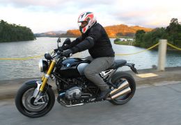 BMW anuncia recall para moto R Nine T
