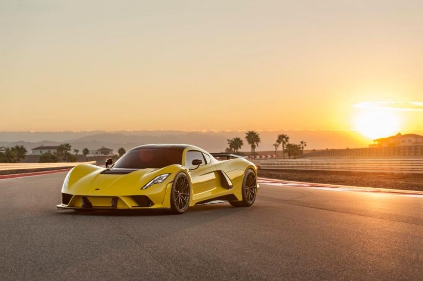 Novo carro da Hennessey quer chegar na marca dos 480 km/h