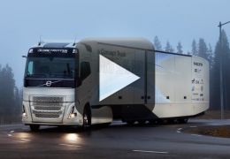 Frenagem automática de caminhão da Volvo evita tragédia