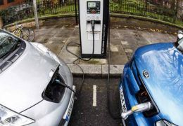 Londres vai liberar circulação de carros sem motorista na cidade