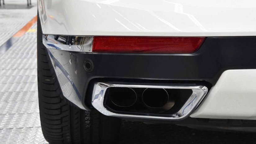 BMW revela detalhes do novo X7