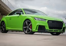 Audi lança oficialmente TT RS no Brasil