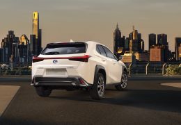 Lexus apresenta novo SUV compacto