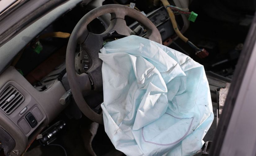 Airbags mortais: Montadoras sabiam os riscos desde 2003
