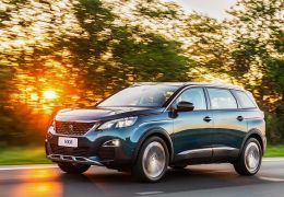 Peugeot lança 5008 com sete lugares no Brasil