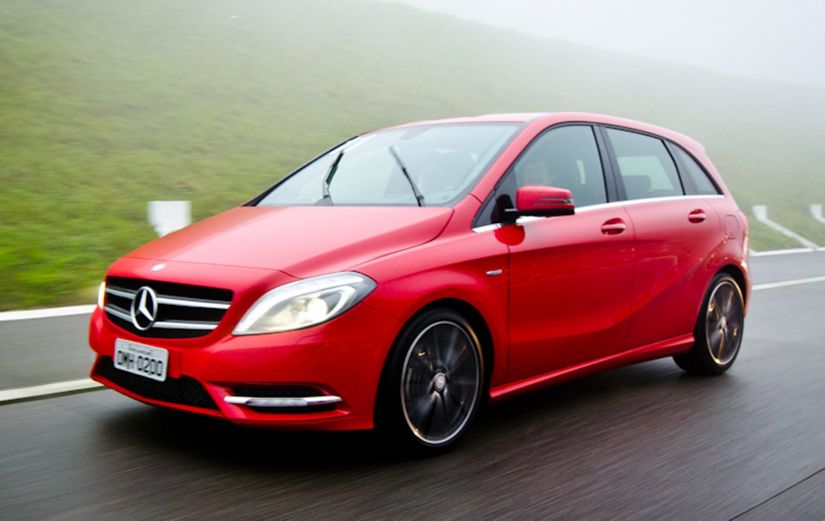 Mercedes chama recall de mais de 22,5 mil carros no Brasil
