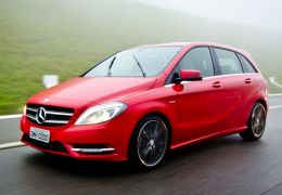 Mercedes chama recall de mais de 22,5 mil carros no Brasil