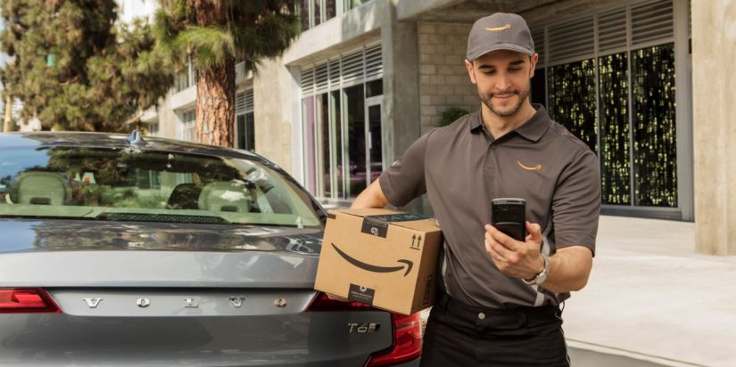 Novo serviço da Amazon vai dar acesso para entregadores aos carros dos clientes