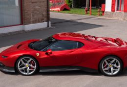 Ferrari produz modelo único para cliente especial