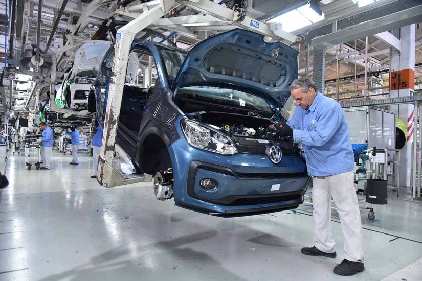 Volkswagen anuncia férias coletivas para fábrica de Taubaté (SP)
