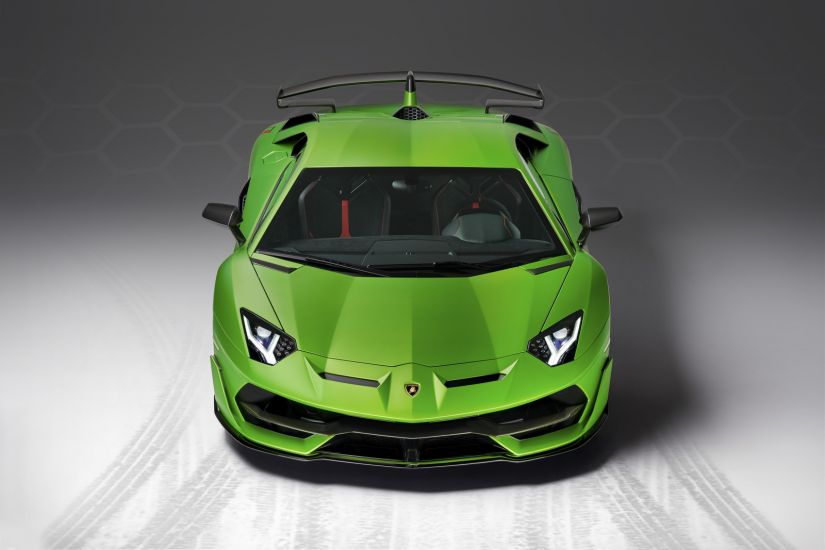 Lamborghini apresenta Aventador SVJ superpotente