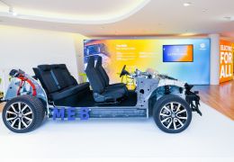 Volkswagen apresenta nova base para carro elétrico popular