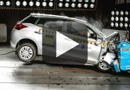 Toyota Yaris consegue três estrelas em teste de segurança