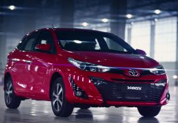 Toyota anuncia suspensão de vendas do Yaris Hatch para PCD