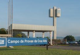 GM negocia para investir R$ 10 bilhões no Brasil