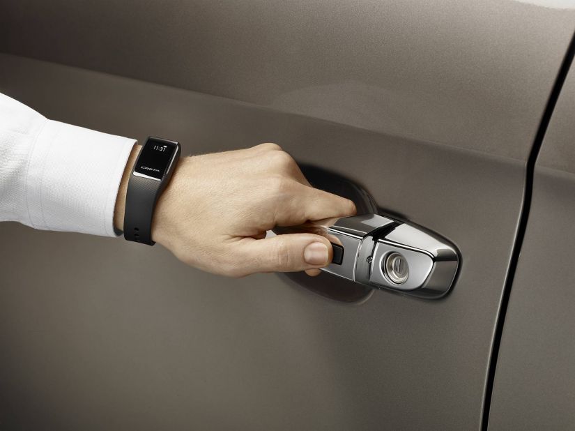 Hyundai anuncia relógio inteligente que abre o carro