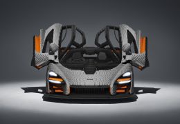 McLaren Senna ganha versão feita de Lego