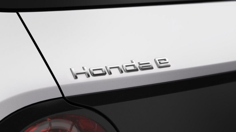 Honda divulga teaser e nome do seu próximo carro compacto elétrico