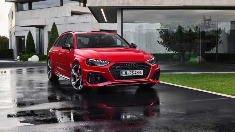 Audi apresenta reestilização do RS4 Avant