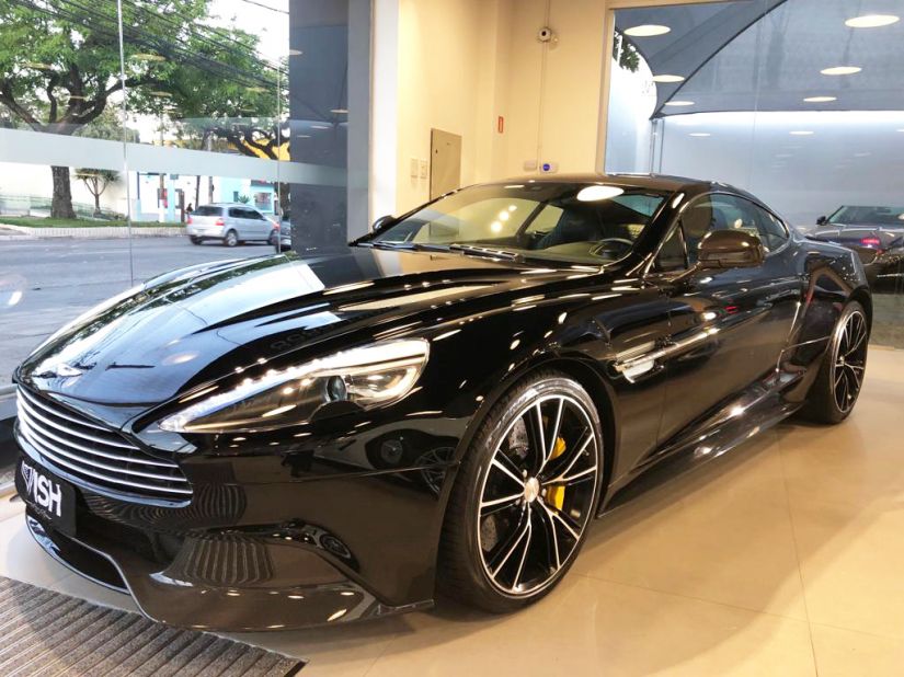 Carro do James Bond é vendido no Brasil por R$ 1,45 milhão