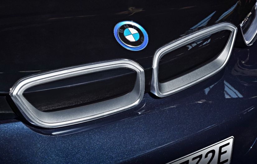 Grupo BMW começa a vender planos de manutenção com desconto