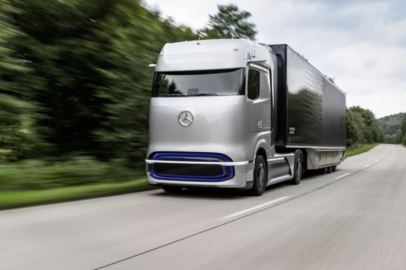 Mercedes-Benz mostra caminhão movido a hidrogênio