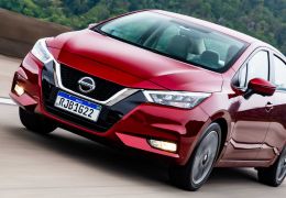 Nissan anuncia aumento de preços para linha atual do Versa